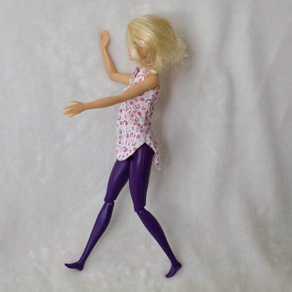 Barbie Fashion Doll Mattel Bob Haircut Horseshoe Tunic Purple Legs - Picture 9 of 10